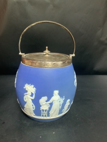 웨지우드 제스퍼웨어 코발 블루 딥 비스킷 잘/니켈 실버 플레이드 커버 Wedgwood Jasperware Cobalt Blue Dip Biscuit Jar with Nickel Silver Plated Top circa 1867