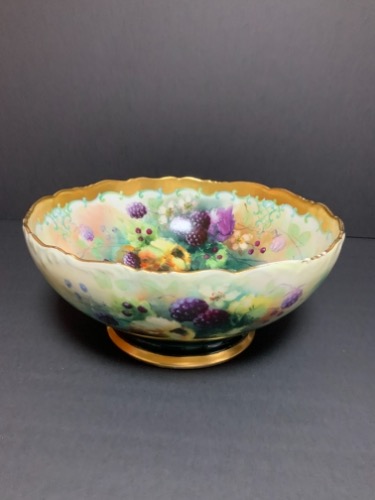 Tressmane &amp; Vogt 리모지 핸드페인트 센터 보울 Tressmane &amp; Vogt Hand Painted Center bowl Circa 1890