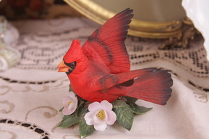 레녹스 장식 새 Lenox Figurine - 1987 Male Cardinal (retired)