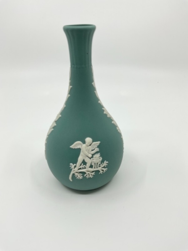 웨지우드 스푸르스 그린 제스퍼웨어 벋 베이스 Wedgwood Spruce Green Jasperware Bud Vase circa 1980
