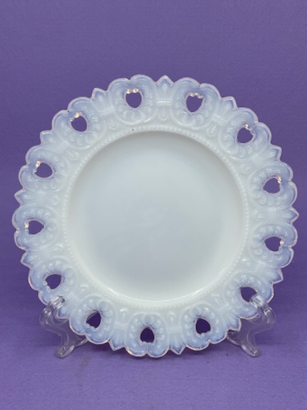 빈티지 오팔레센트 플레이트 Vintage Opalescent Plate