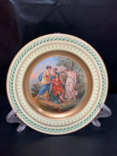 R.F. St. 비엔나 (오스트리아) 핸드페인트 케비넷 플레이트-아티스트 서명-(Weh)  R.F. St. Vienna (Austria) Hand Painted Cabinet Plate &quot;3 Nymphs&quot; circa 1880 - Artist Signed (Weh)